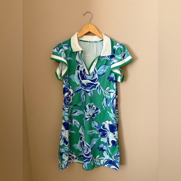 Southernly Sweet Boutique Dresses & Skirts - Boutique Dress Green and Blue Floral Mini Dress with collar Size Small
